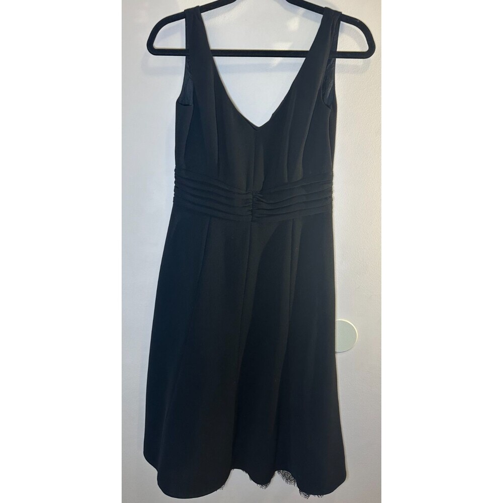 Ann Taylor black V-neck dress sleeveless cocktail dress SIZE 2 with lace hem